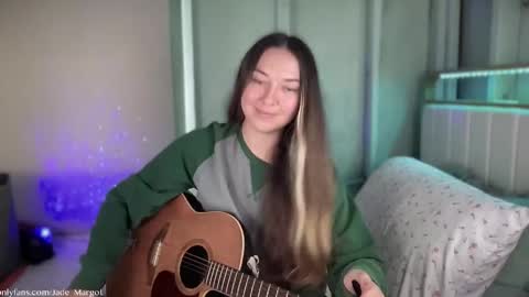 Jade Margot online show from 11.18.25