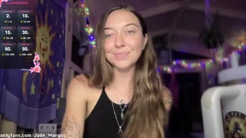 Snapshot of jade_margot chatting on 05.19.26 Jade Margot online show from 05.19.26