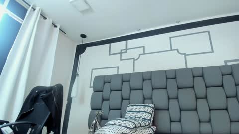 Snapshot of jade_squirt chatting on 02.08.25 Jade online show from 02.08.25