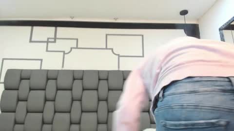 Snapshot of jade_squirt chatting on 10.09.25 Jade online show from 10.09.25