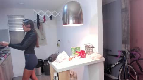 Jade online show from 11.09.25