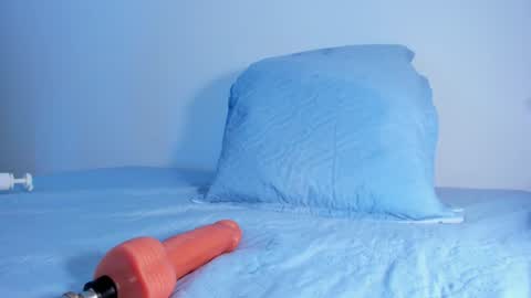 jadee__ online show from 01.05.25