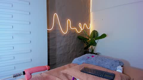 jadee__ online show from 02.01.25