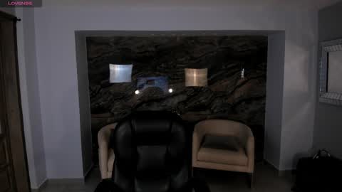 JADE EVANS online show from 10.22.25