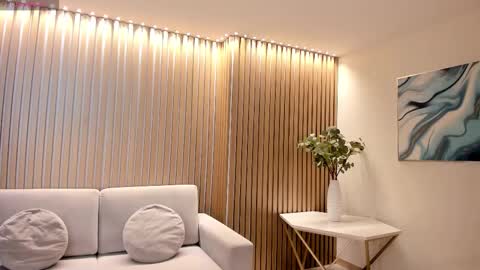 JADE EVANS online show from 02.07.26