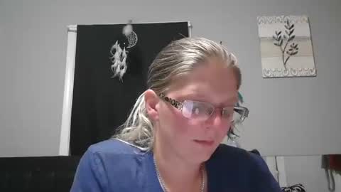 JadeLuv online show from 11.07.25