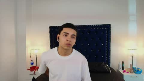 Snapshot of jaden_and_sofia chatting on 05.03.26 Jaden and Sofia online show from 05.03.26