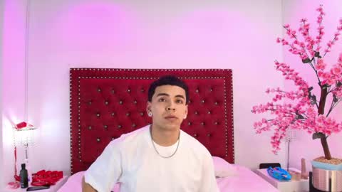 Snapshot of jaden_and_sofia chatting on 05.17.26 Jaden and Sofia online show from 05.17.26
