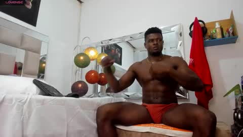 Snapshot of jadenf1 chatting on 10.21.25 Jaden online show from 10.21.25