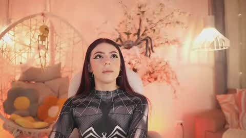 Snapshot of jadesummerr chatting on 10.01.25 Jade Summer online show from 10.01.25