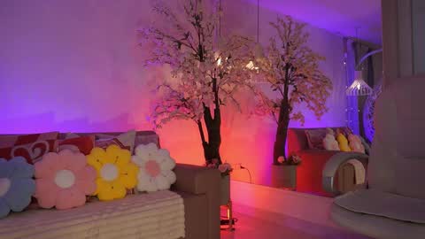 Jade Summer online show from 03.30.26