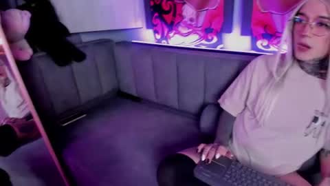 Snapshot of jadeykhada chatting on 07.11.26 Jade Khada online show from 07.11.26