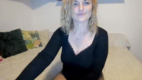 elena online show from 02.11.25
