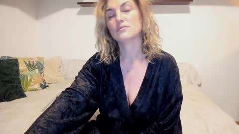 elena online show from 03.07.25