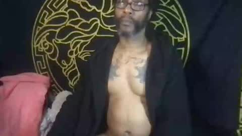 Snapshot of jaehamilton chatting on 11.01.25 jaehamilton online show from 11.01.25