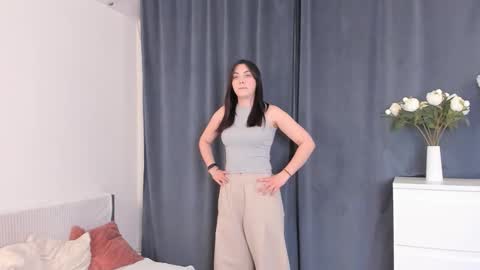 Helen online show from 02.17.26