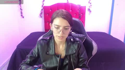 Snapshot of jaide387017 chatting on 05.26.26 jaide387017 online show from 05.26.26