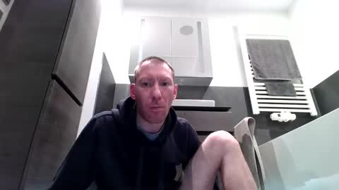 Snapshot of jak_81 chatting on 01.12.25 jak_81 online show from 01.12.25
