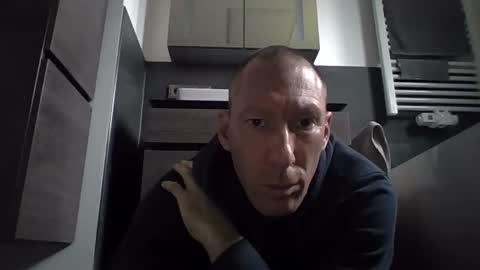 Snapshot of jak_81 chatting on 03.17.26 jak_81 online show from 03.17.26