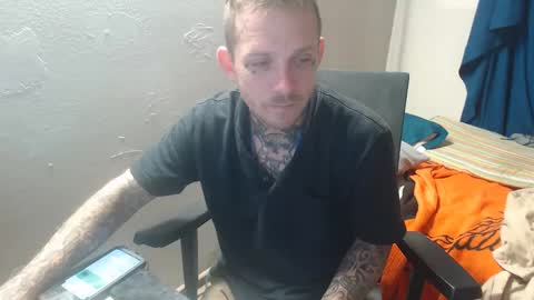 Snapshot of jake265897 chatting on 10.05.25 showingitoff online show from 10.05.25