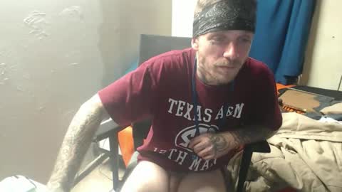 Snapshot of jake265897 chatting on 10.15.25 showingitoff online show from 10.15.25