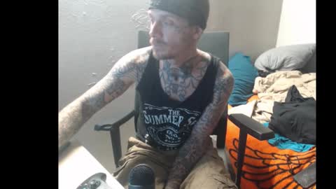 Snapshot of jake265897 chatting on 10.18.25 showingitoff online show from 10.18.25