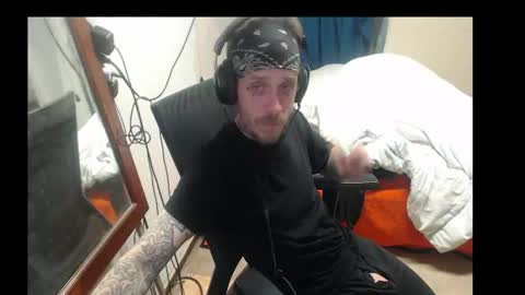 Snapshot of jake265897 chatting on 06.30.26 showingitoff online show from 06.30.26