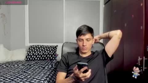 Snapshot of jake_boersma chatting on 11.16.25 JAKE BOO online show from 11.16.25