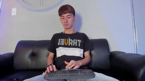 Snapshot of jake_evanss_ chatting on 05.07.26 JAKE online show from 05.07.26