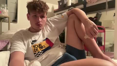 Snapshot of jake_jackson1 chatting on 10.14.25 jake_jackson1 online show from 10.14.25