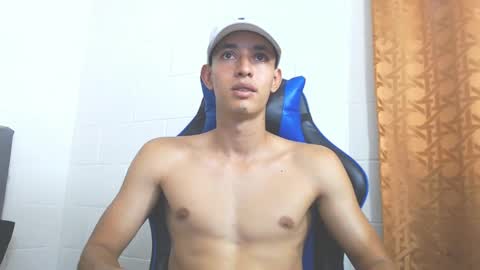 Hi guys im new 3 online show from 03.11.25