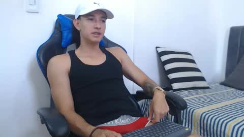 Hi guys im new 3 online show from 02.07.26