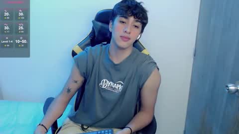 Snapshot of jake_tripp chatting on 10.16.25 jake_tripp online show from 10.16.25