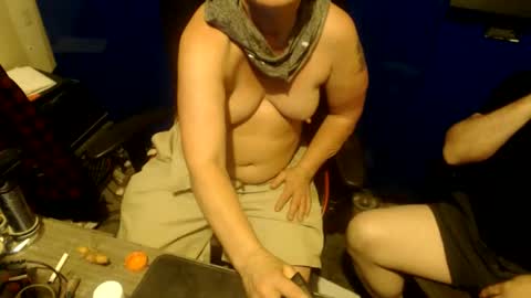 Snapshot of jakediamond6977 chatting on 04.22.26 jakediamond6977 online show from 04.22.26