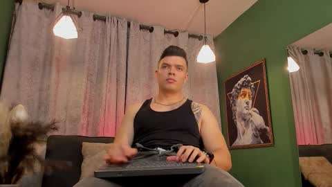 Snapshot of jakee_tyler chatting on 09.30.25 Jake Tyler online show from 09.30.25