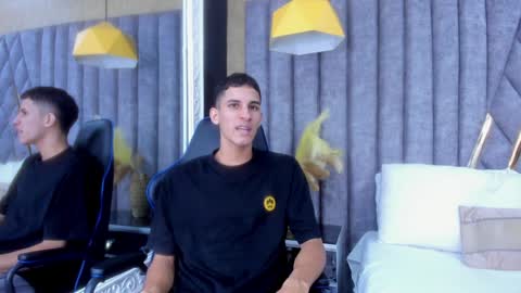 jakemoxleey online show from 12.21.24