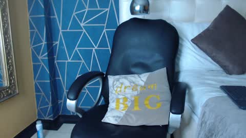 jakemoxleey online show from 12.22.24