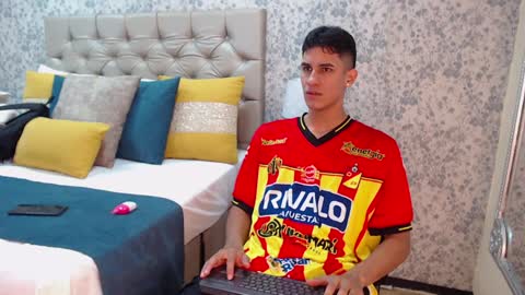 jakemoxleey online show from 01.21.25