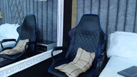 jakemoxleey online show from 01.23.25