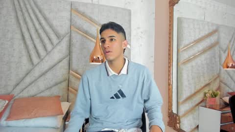 jakemoxleey online show from 02.06.25