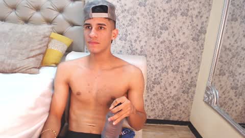 jakemoxleey online show from 02.07.25