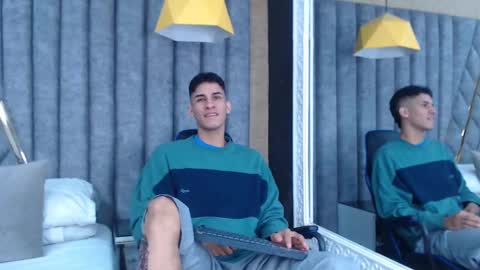 jakemoxleey online show from 02.11.25