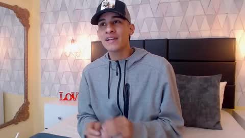 jakemoxleey online show from 02.21.25