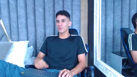 jakemoxleey online show from 03.03.25