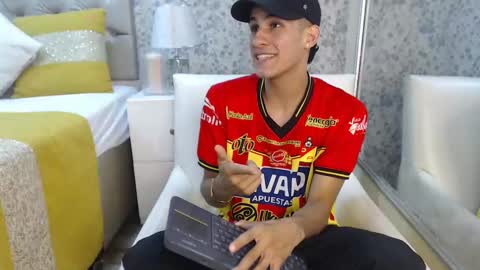 jakemoxleey online show from 03.08.25