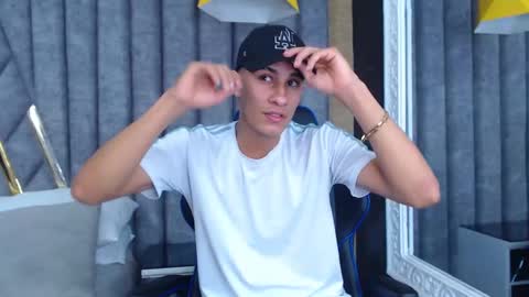 jakemoxleey online show from 03.10.25