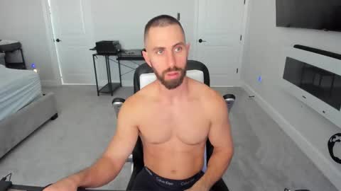 Snapshot of jakeorion chatting on 02.08.26 Jake Orion online show from 02.08.26