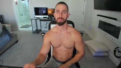 Snapshot of jakeorion chatting on 03.10.26 Jake Orion online show from 03.10.26