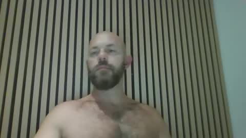 Snapshot of jakerhodesxxx chatting on 10.09.25 Jake Rhodes online show from 10.09.25