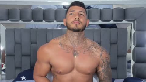 my name is sebas If you come here dont hesitate to say hello Im a guy who really likes having conversations and having hot online show from 02.10.25